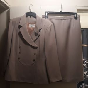 🌺KASPER SKIRT TAUPE Suit